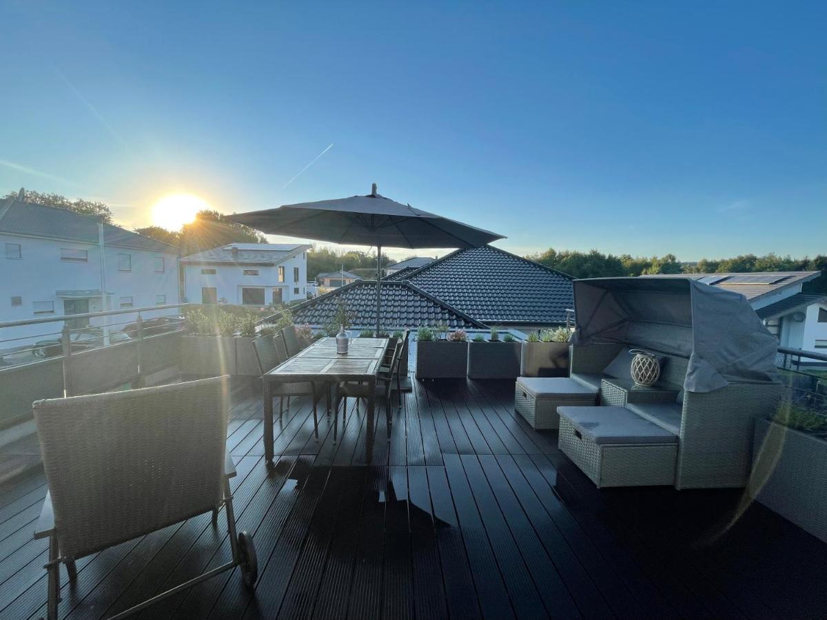 #Neu L Seeblick L Netflix L Boxspring L Nespresso L E-Tuer L Terrasse L 82M2 Ulmen Dış mekan fotoğraf