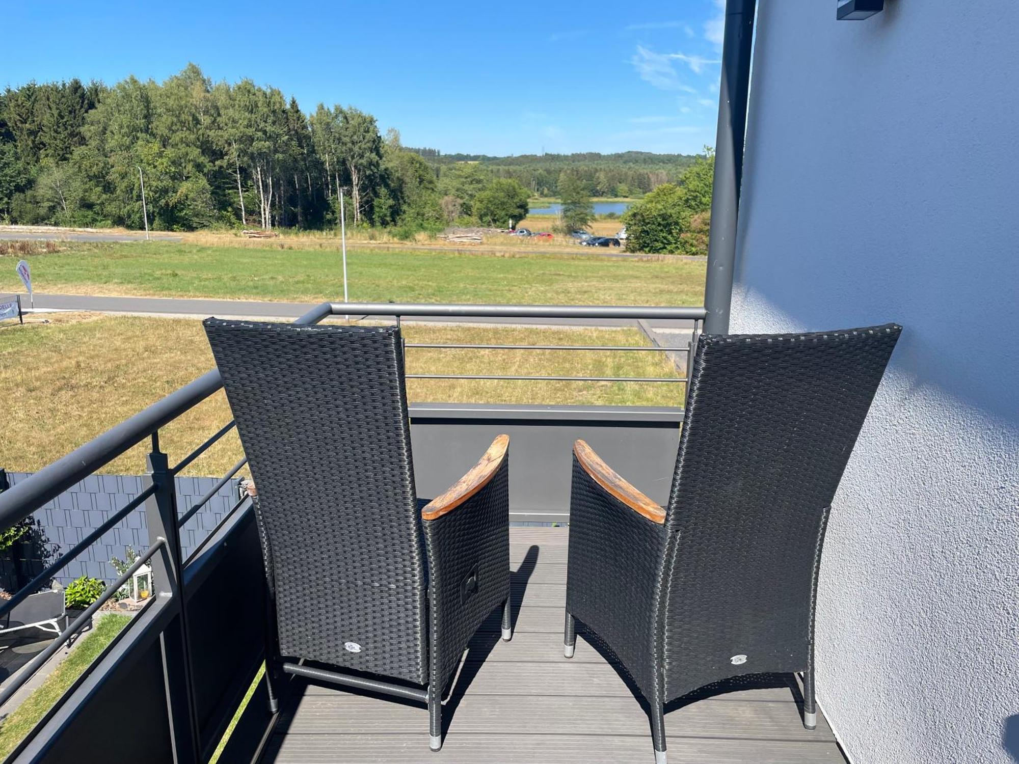 #Neu L Seeblick L Netflix L Boxspring L Nespresso L E-Tuer L Terrasse L 82M2 Ulmen Dış mekan fotoğraf
